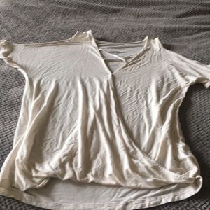 American Eagle Outfitters T Shirt